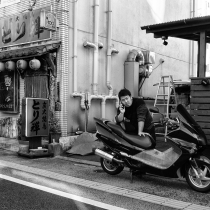 homme-scooter-keitai